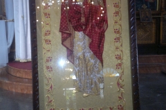 Ανάγλυφη εικόνα κατασκευασμένη από ύφασμα χρυσοποικιλτο με μεταλλικό επίχρυσο φωτοστέφανο και χέρια 4